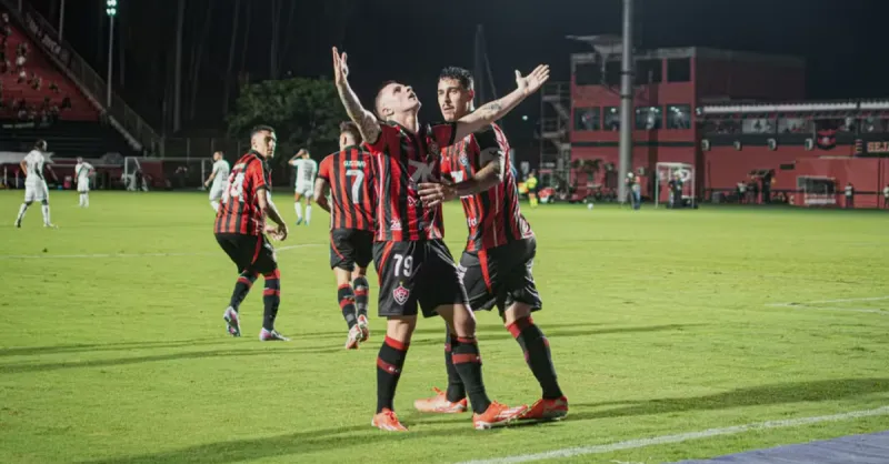 Vitória Renasce: Impacto da Virada e Estratégia do Bahia na Libertadores