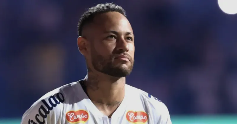 Santos Vence Vitória no Brasileirão: Gol de Guilherme e Entrada de Neymar Marcam Confronto Decisivo