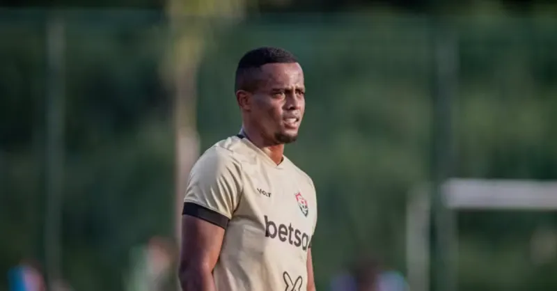 Vitória FC: Reformulação do Elenco na Pausa do Brasileirão | Mercado da Bola