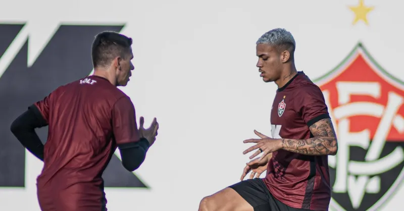 Vitória Pós-Parada: O Que REALMENTE Mudou no Elenco Rubro-Negro?