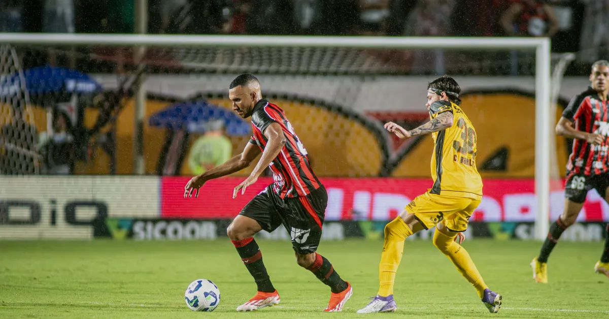 Vitória e a Fragilidade Defensiva: Impacto na Luta Contra o Z-4