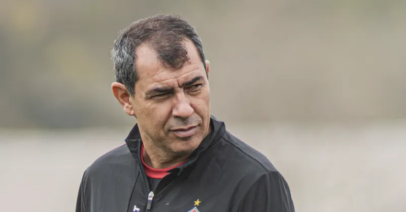 Carille Acredita em Matheuzinho Após Empate: Desfalque e Futuro no Vitória