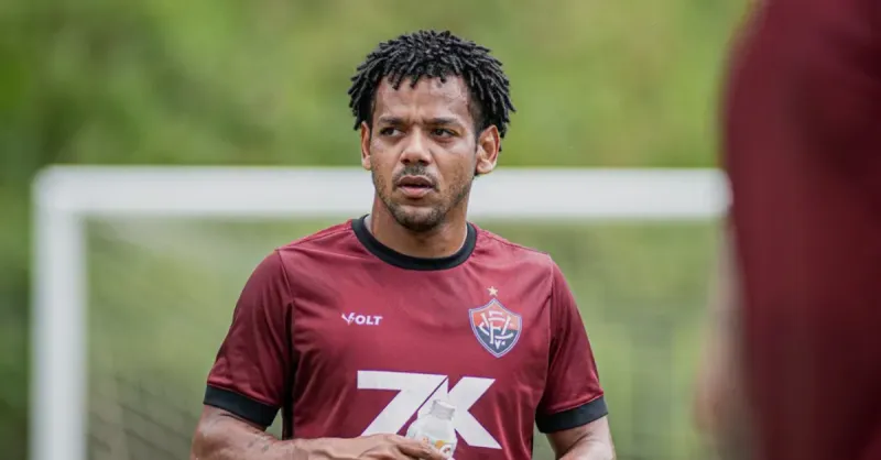 Vitória x Palmeiras: Romarinho Estreia? Duelo Decisivo no Barradão