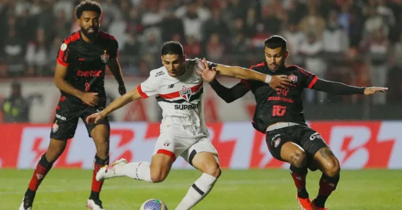 Vitória x São Paulo: Carille Busca Afirmação e Afastamento do Z-4