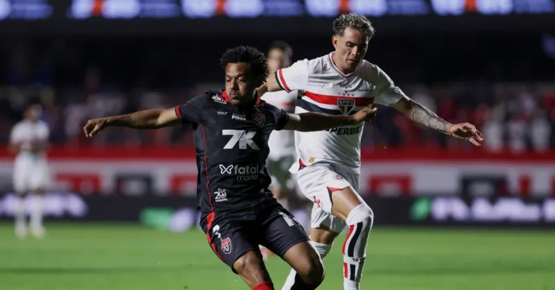 Vitória no Brasileirão 2025: Análise Profunda do Terceiro Pior Primeiro Turno na Série A