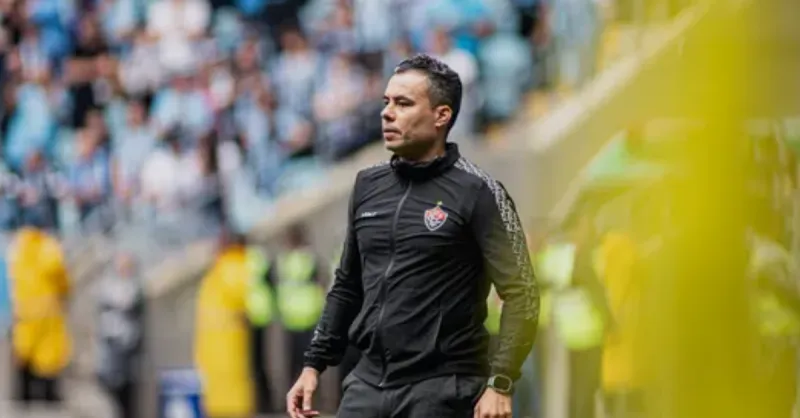 Jair Ventura no Vitória: Derrota para o Grêmio e Otimismo para Sair do Z-4