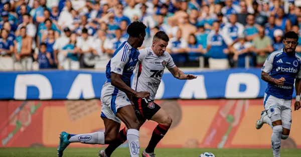 Vitória: Análise da Derrota para o Cruzeiro e Lições Cruéis no Mineirão