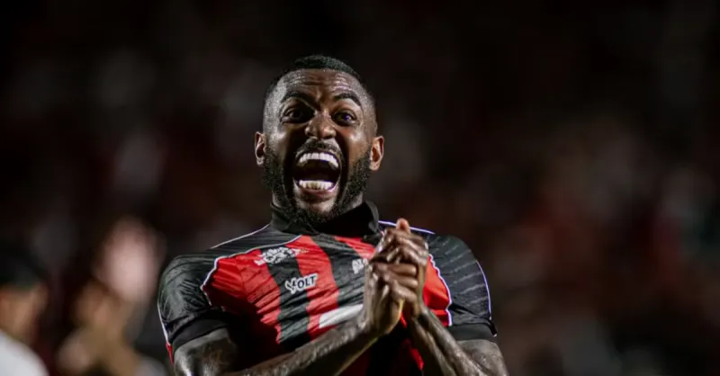 Ramon no Vitória: Lateral Fica até 2026 em Empréstimo com o Inter